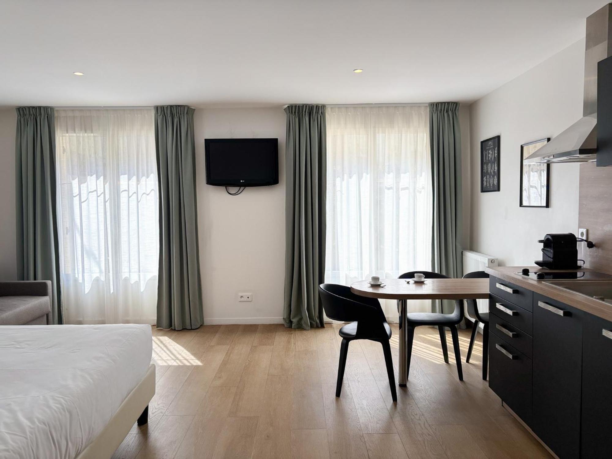 Les Maisons D'Eugene Appart'Hotel - Centre Historique Honfleur Eksteriør billede